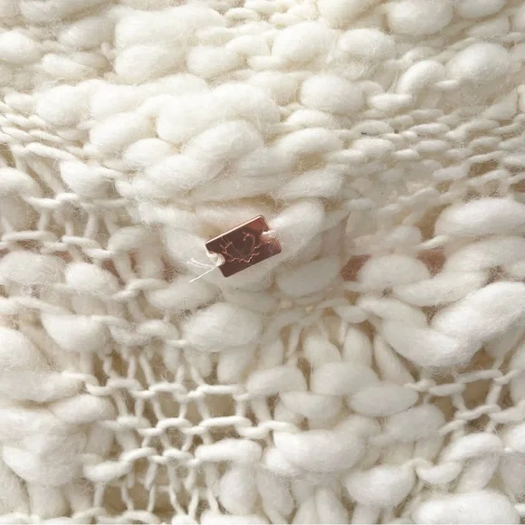 Rare For Love and Lemons 🍋 Off White Knitz Knit Oversized Sweater Size Small - Picture 8 of 10